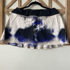 Lululemon athletic skirt with built in shorts